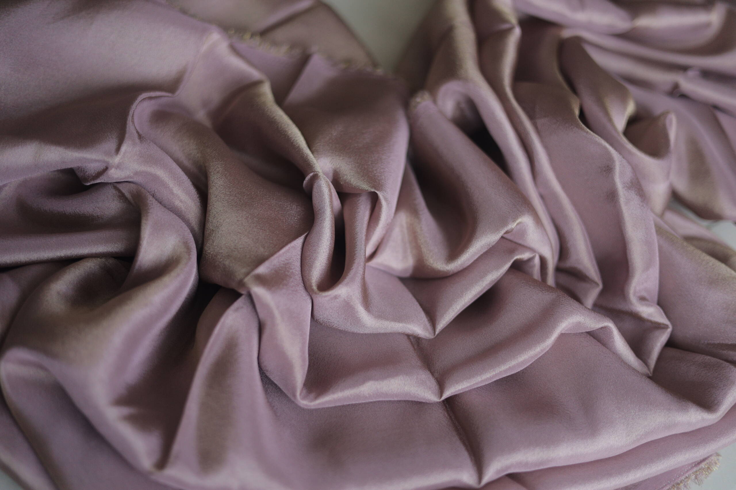 Empire Goldi (Tissue) - Image 3